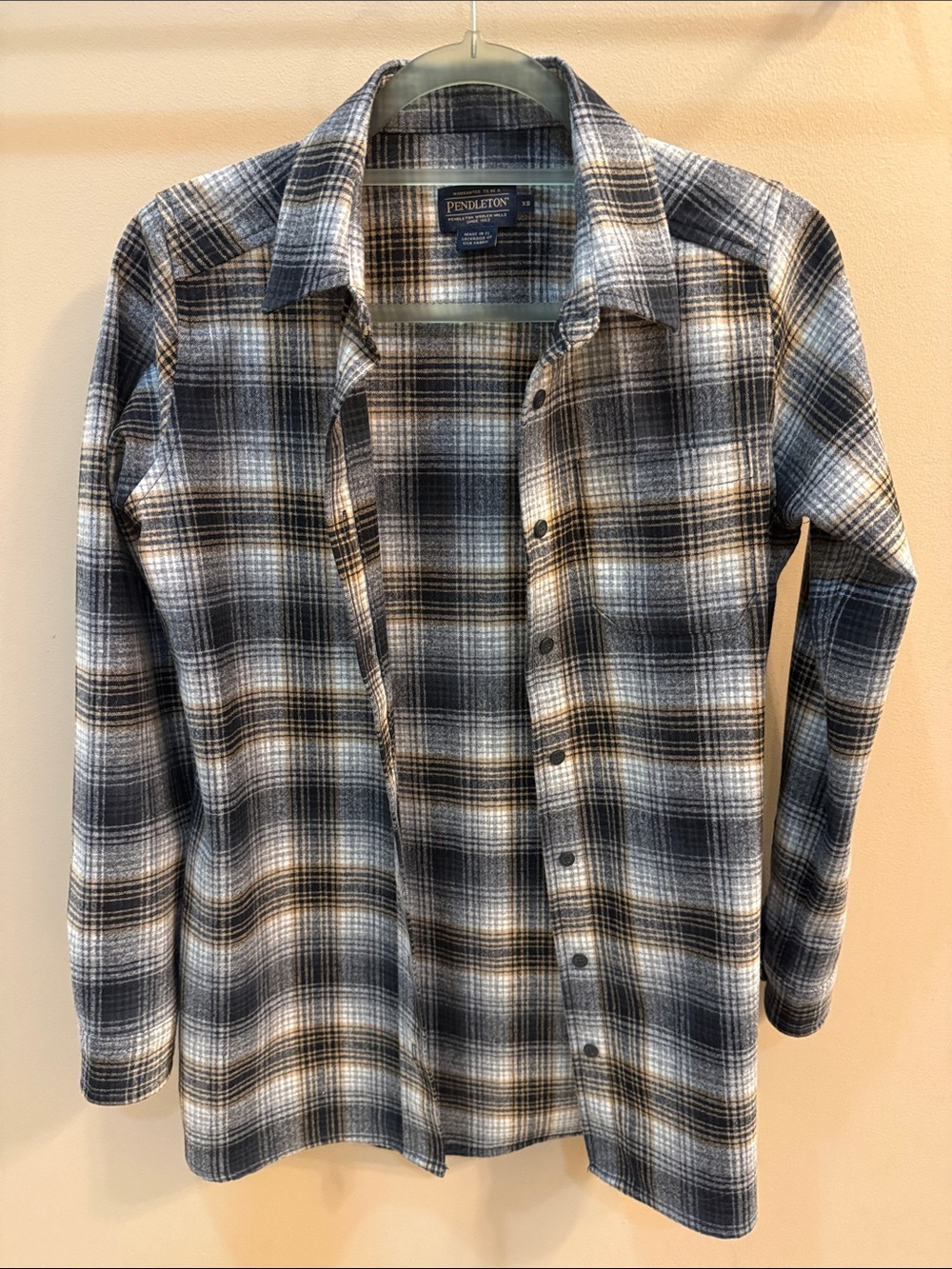 Pendleton Black, Gray, Tan & White Plaid Wool Button-Front Shirt